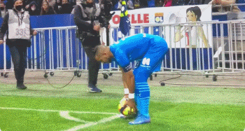 罗马诺：萨拉赫不会随队出战国际米兰