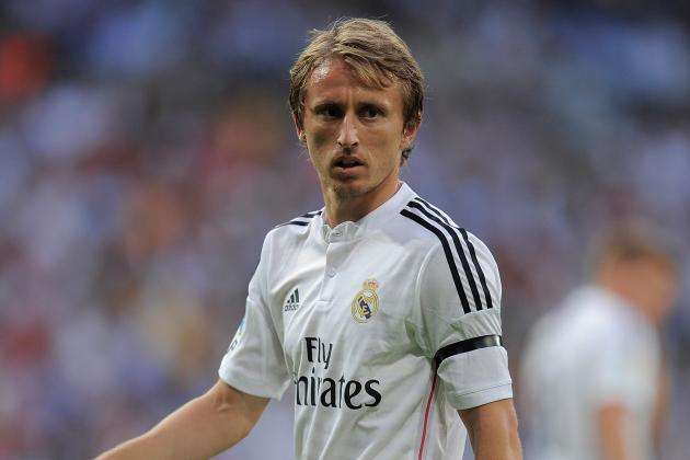 英超战报：米伦科维奇乌龙，霍尔制胜，埃弗顿3-0大胜森林