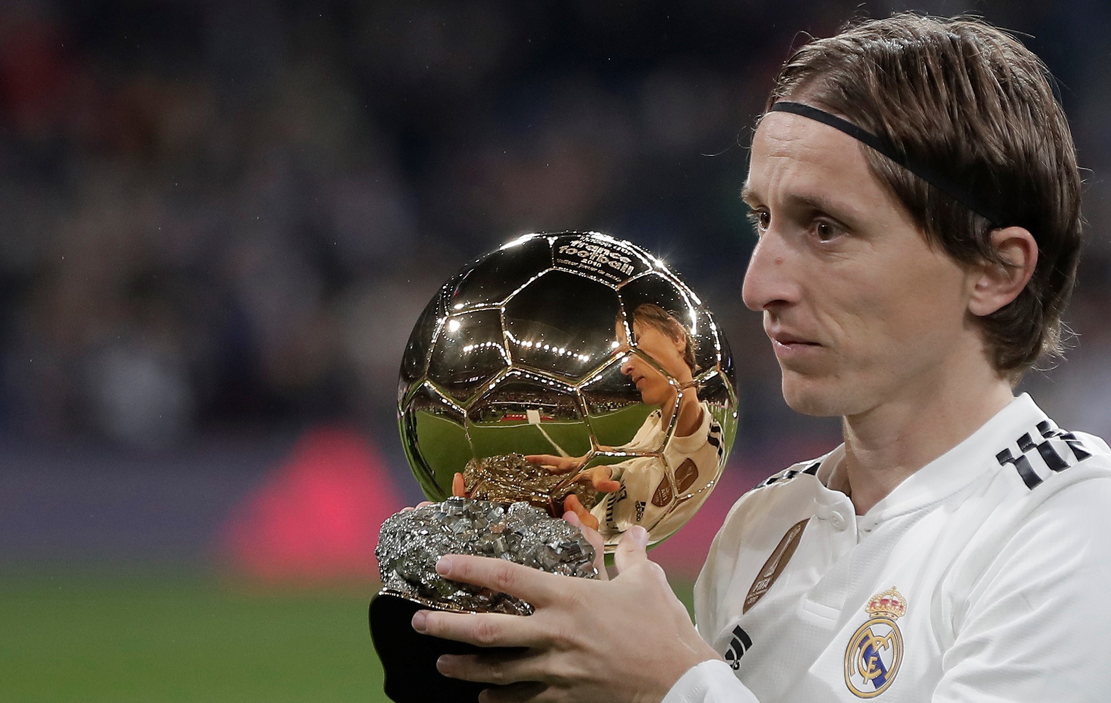 罗马锋线连续发威提升胜率